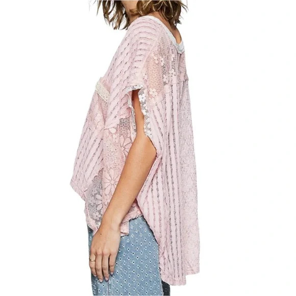 POL Pink Lace V-Neck Blouse - Picture 2 of 3